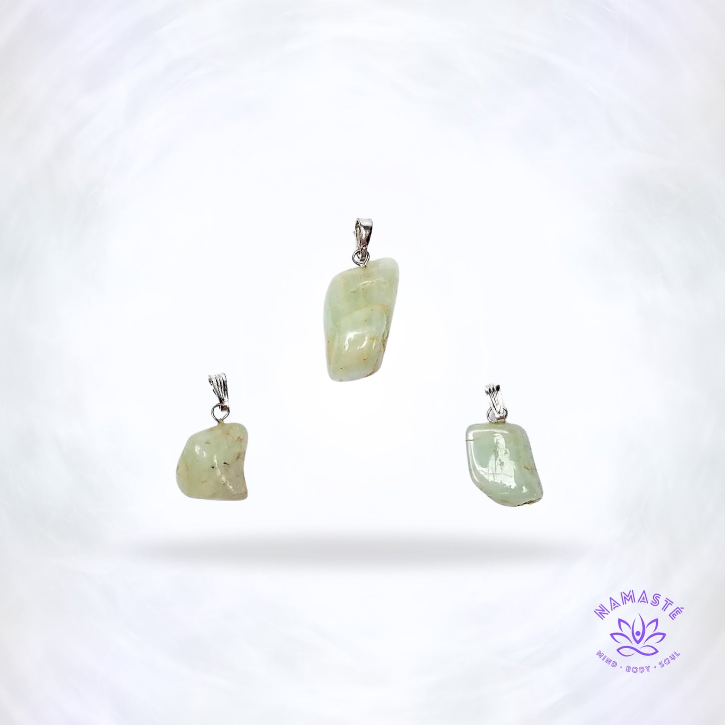 Aquamarijn edelsteenhanger – lichtblauwe steen die ontspanning, communicatie en spirituele ontwikkeling ondersteunt.