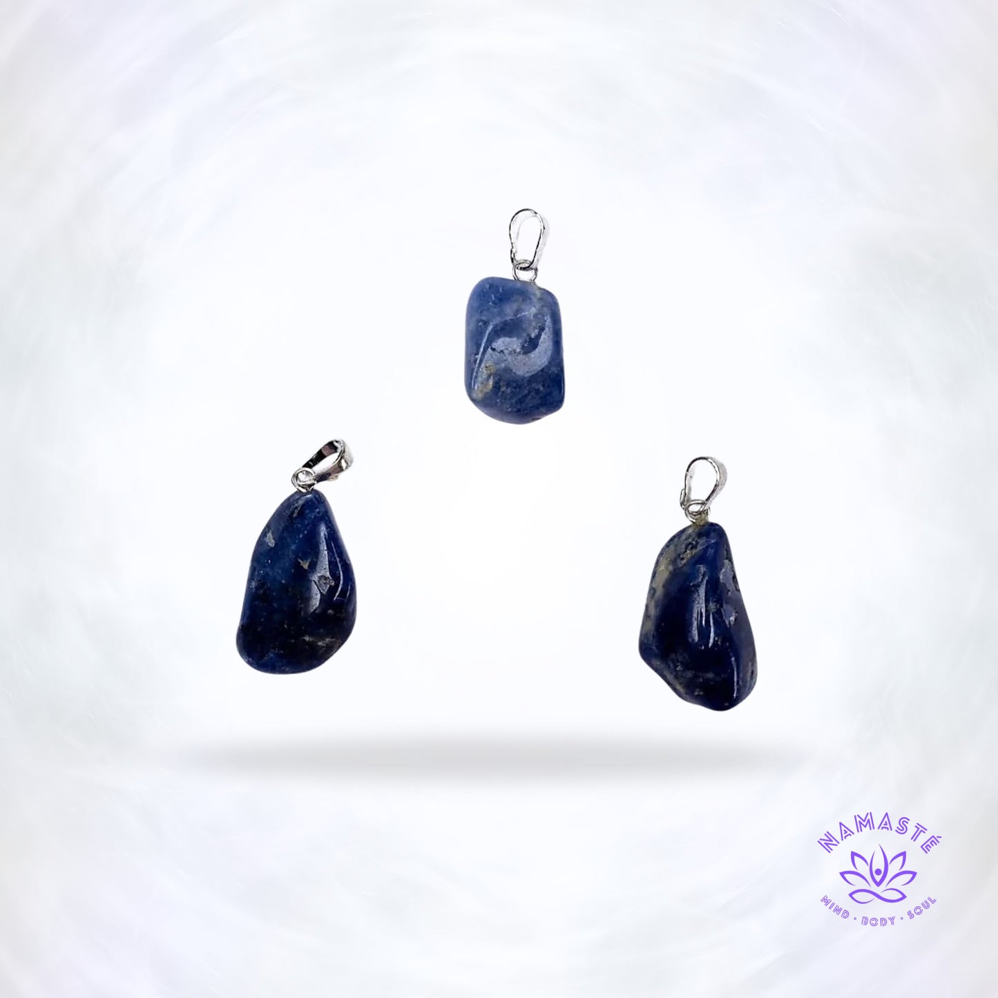 Sodaliet edelsteenhanger – blauwe steen die zelfvertrouwen, inzicht en harmonie stimuleert en beschermt tegen elektromagnetische straling.