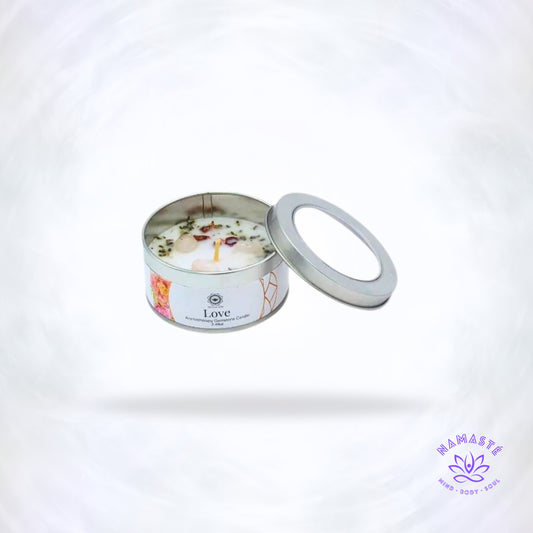 Edelsteenkaars Liefde – rozengeur met rozenkwarts edelsteen die liefde, compassie en innerlijke rust versterkt.