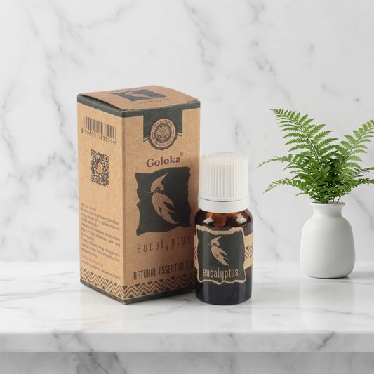 flesje met doosje eucalyptus etherische olie van goloka