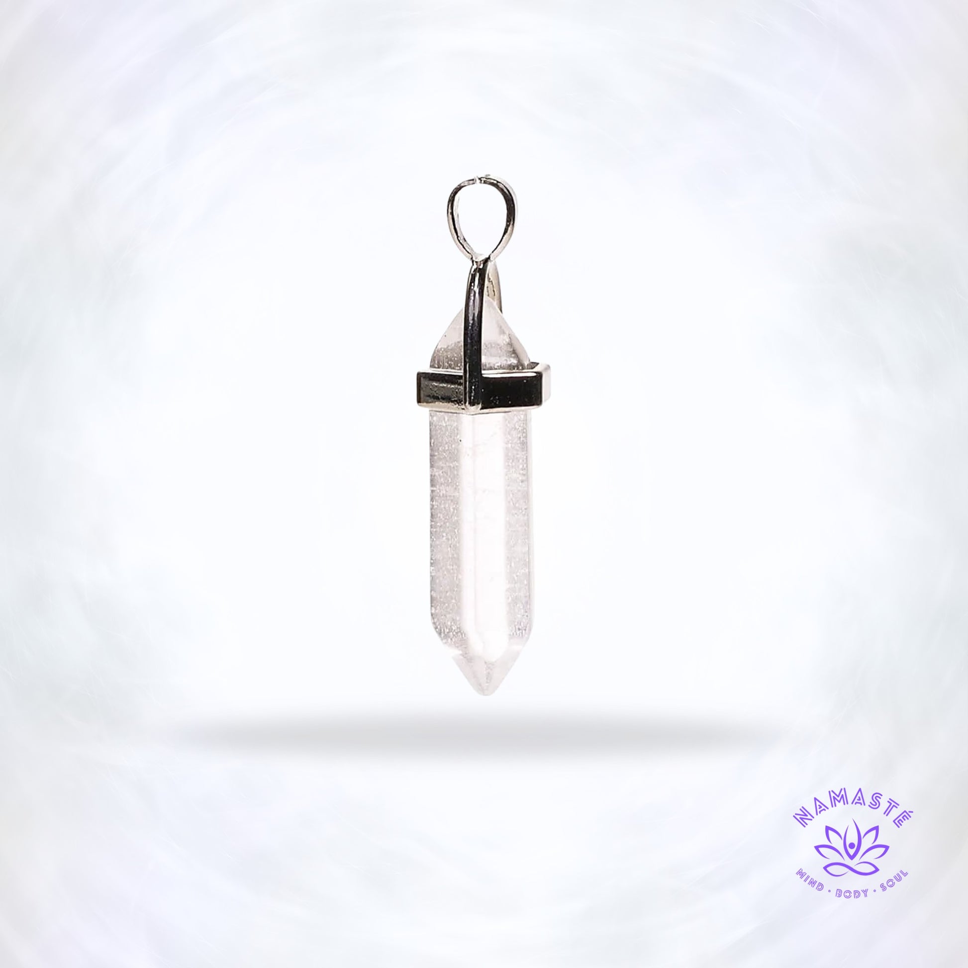 Bergkristal hanger – transparante edelsteen die energie versterkt, helderheid brengt en spirituele zuivering ondersteunt.