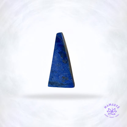 een stuk lapis lazuli achterkant