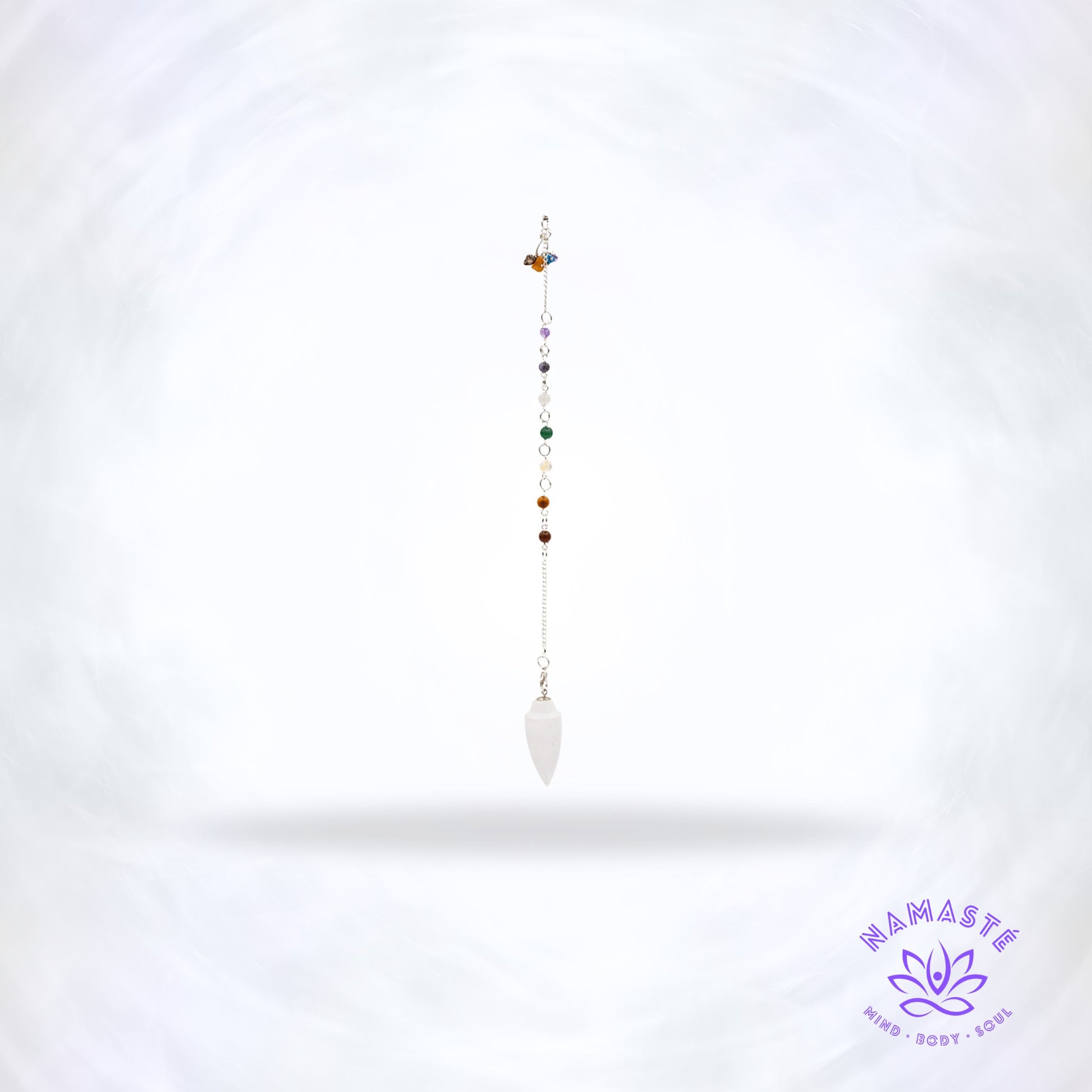Druppelvormige seleniet pendel met chakra-stenen aan ketting