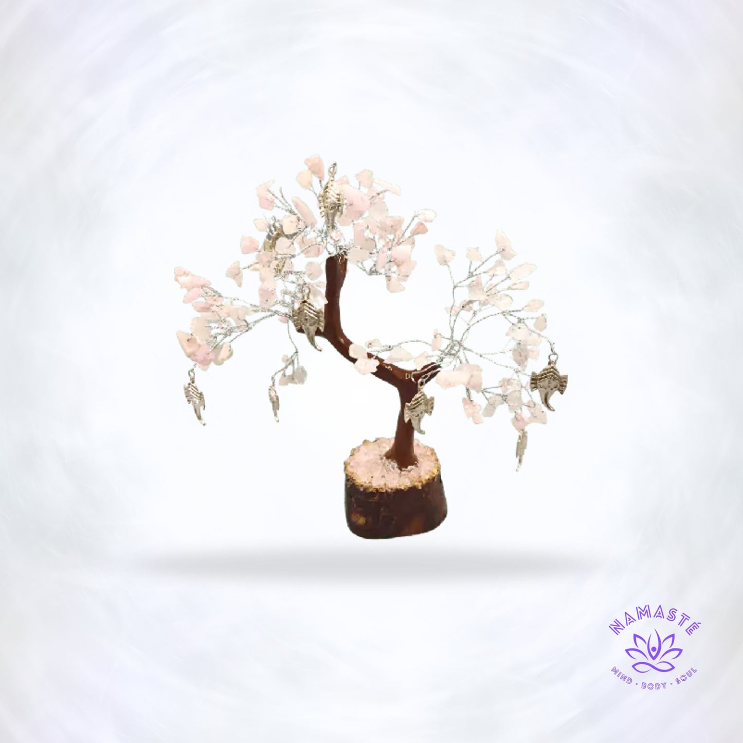 Rozenkwarts edelsteenboom met Ganesha-ornament – liefde, wijsheid en innerlijke rust in één decorstuk.