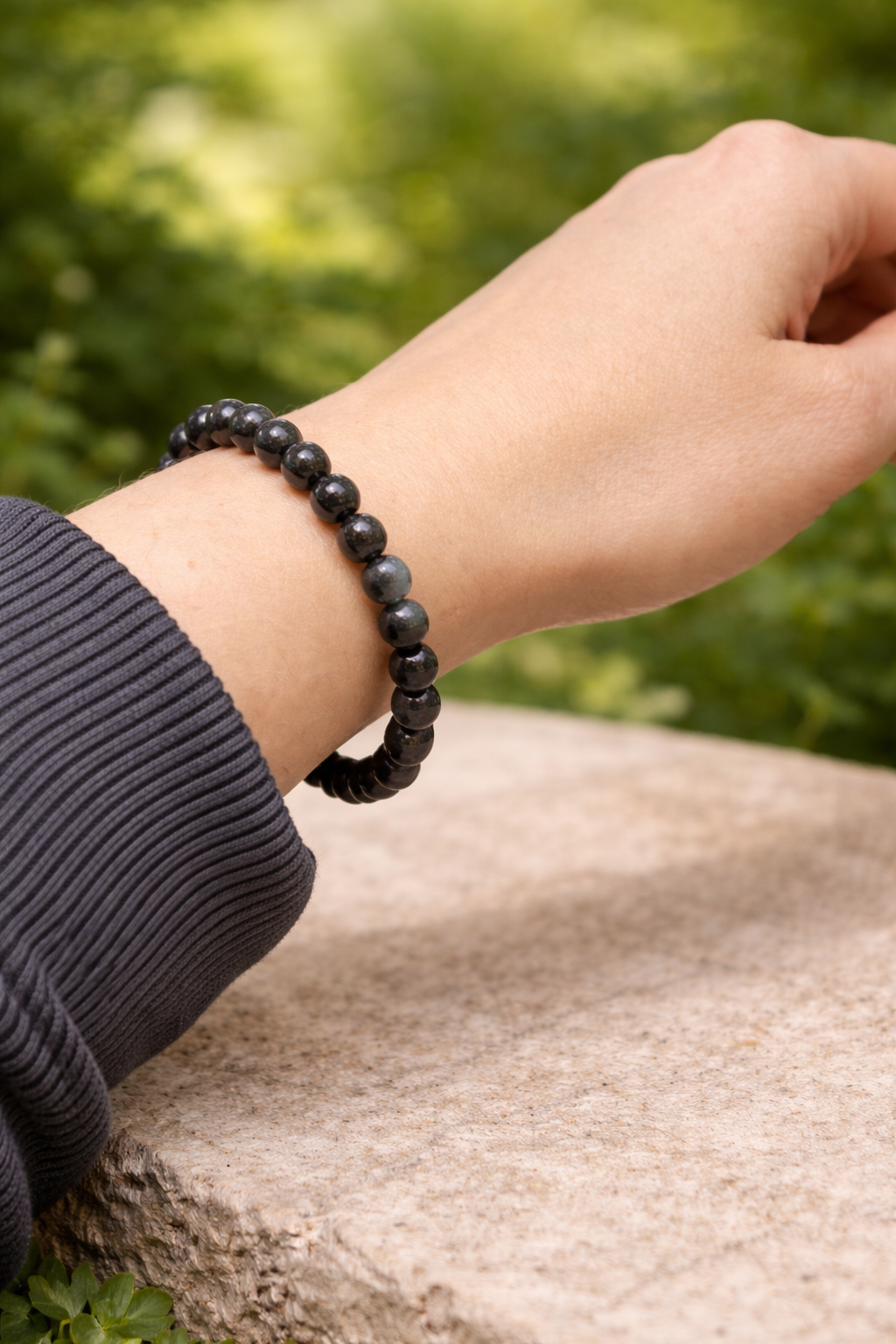 labradoriet armband rond de pols