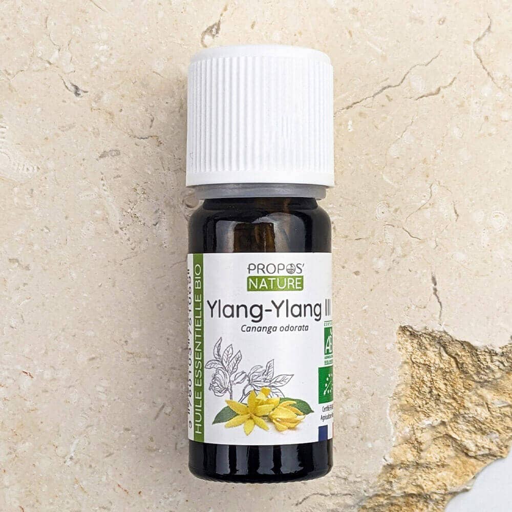 propos'nature ylang ylang olie op een natuursteen