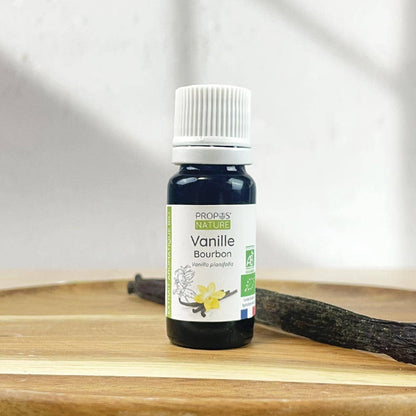 flesje vanille bourbon van propos' nature met een stokje vanille